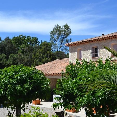Suite 30 M2 Ideale Pour 2 Personnes Flassans-sur-Issole Exteriér fotografie
