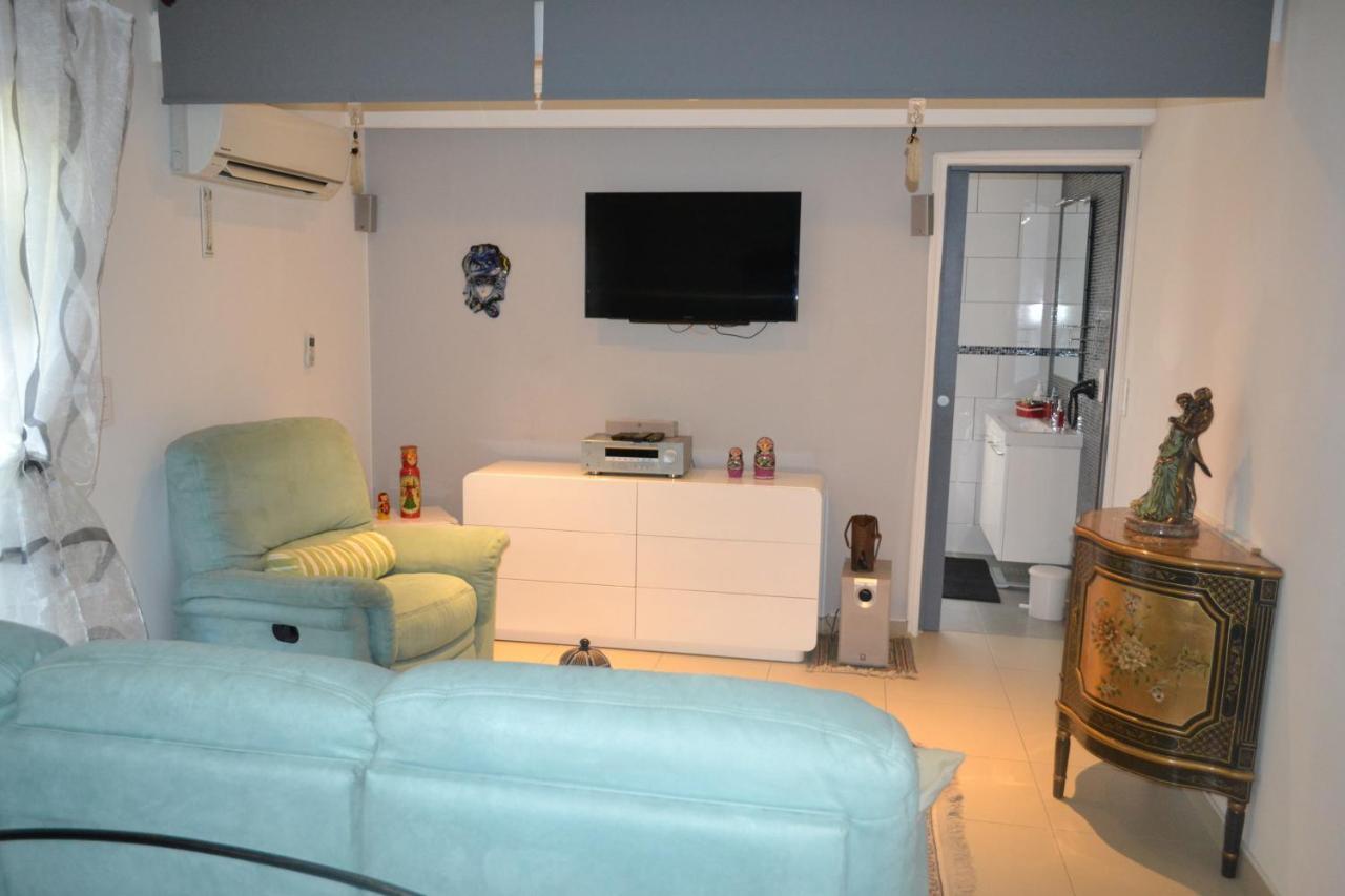 Suite 30 M2 Ideale Pour 2 Personnes Flassans-sur-Issole Exteriér fotografie